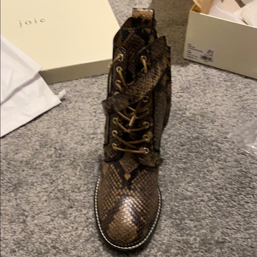 Joie booties